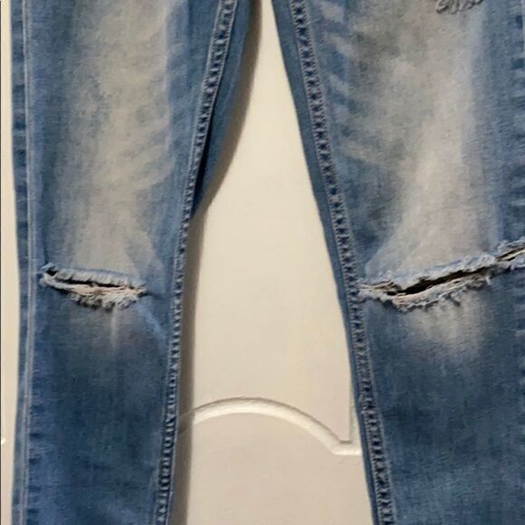 Sugar Magnolia Distressed Skinny Jeans size 3 - Picture 3 of 12